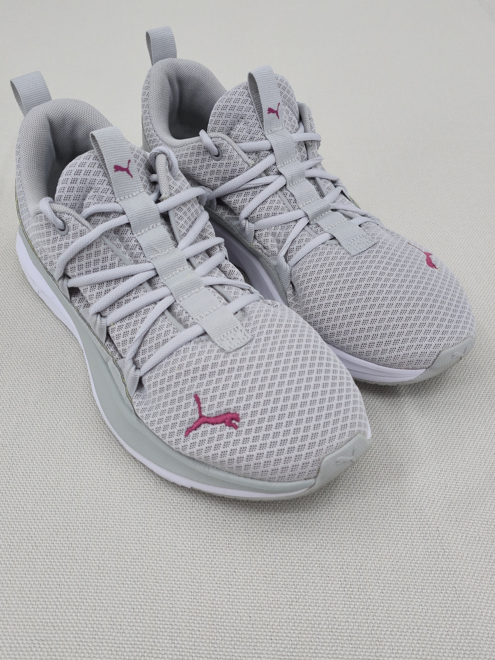 PUMA Women’s Softride One4All Ash Gray Pink Running Shoes Sneakers - Size 10